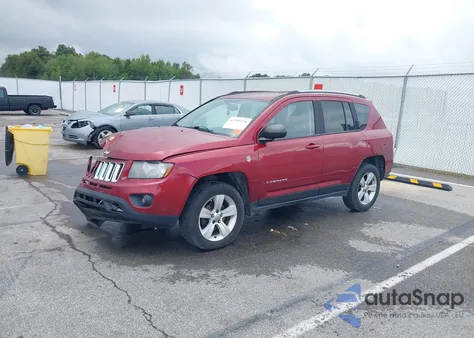 2016 Jeep Compass Sport z USA, uszkodzony, nr VIN 1C4NJDBB3GD671562